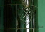Detail ručně dělané kachle s erbem